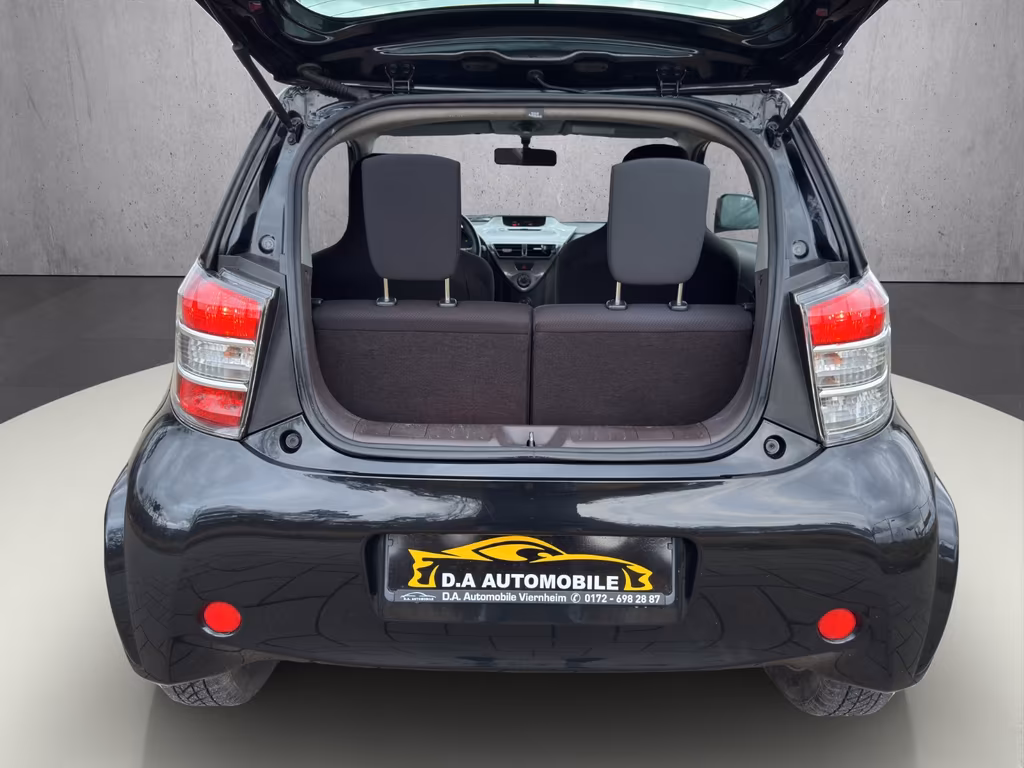 Toyota IQ