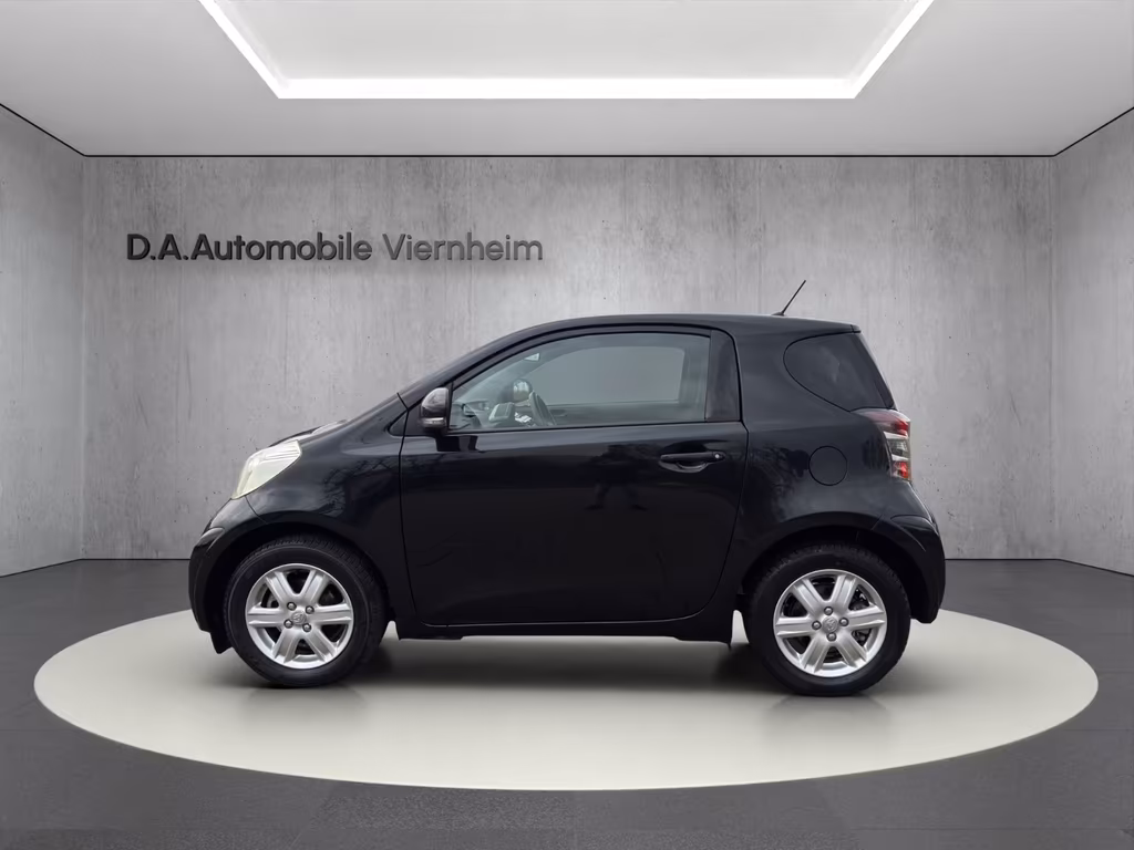 Toyota IQ