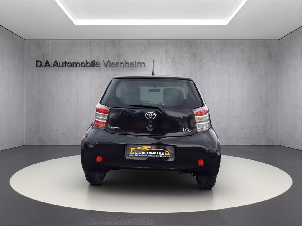 Toyota IQ