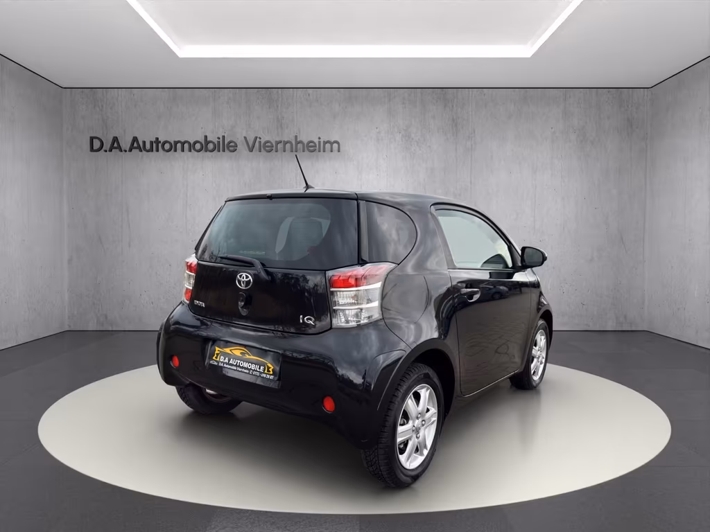 Toyota IQ