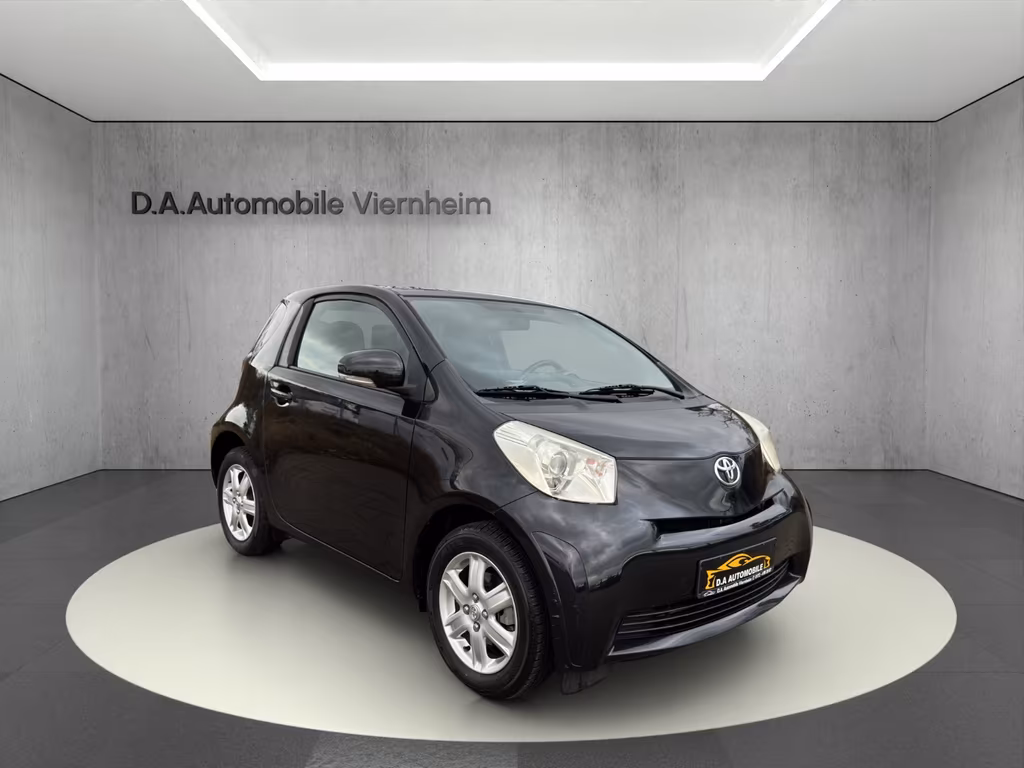 Toyota IQ