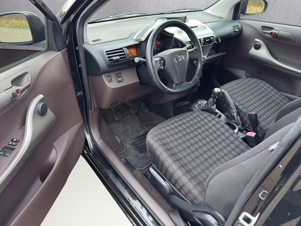 Toyota IQ