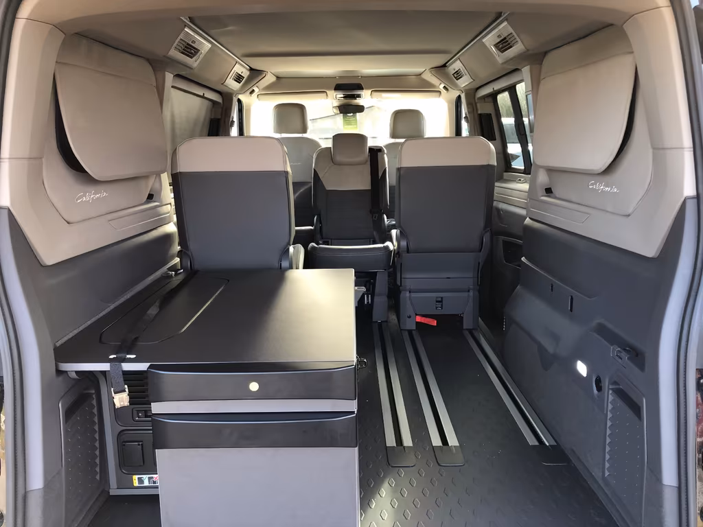 Volkswagen T7 California