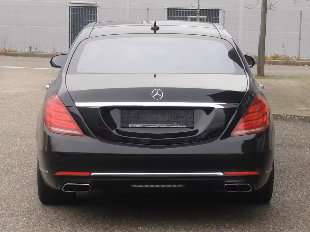 Mercedes-Benz S 600