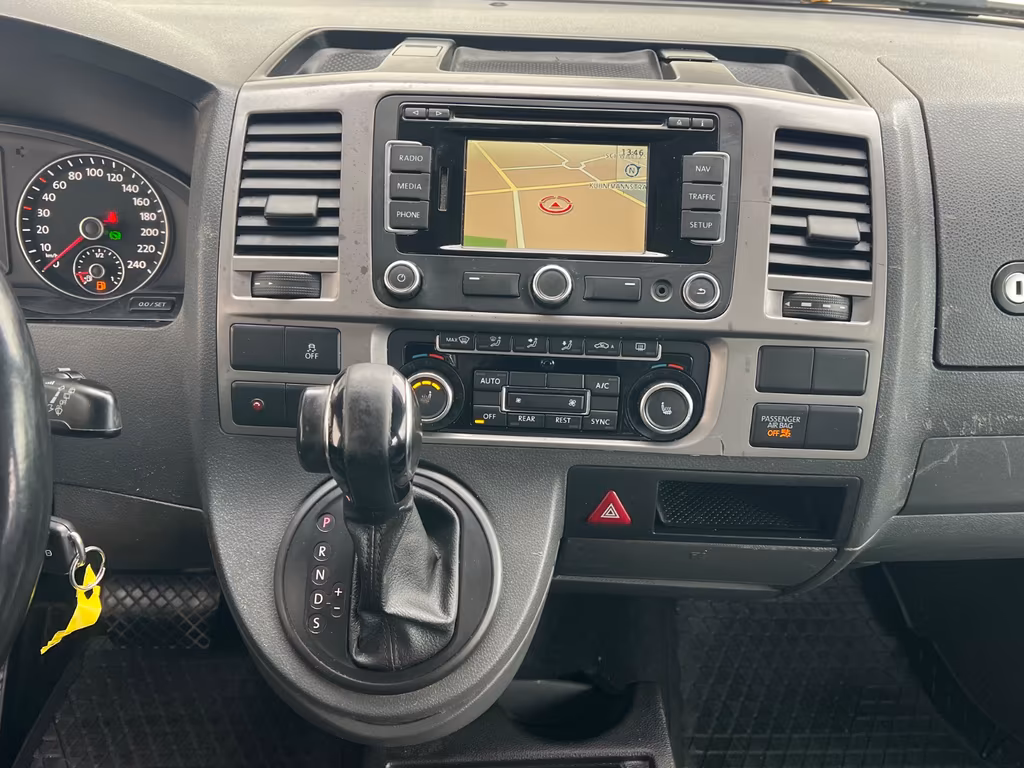 Volkswagen T5 Caravelle