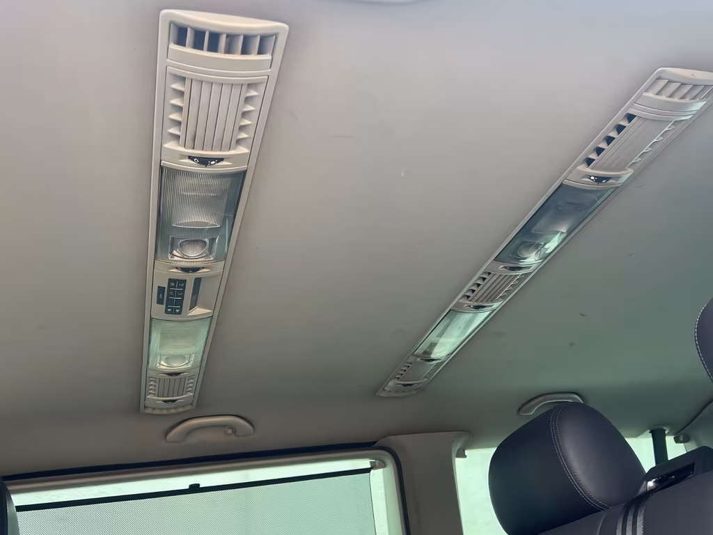 Volkswagen T5 Caravelle