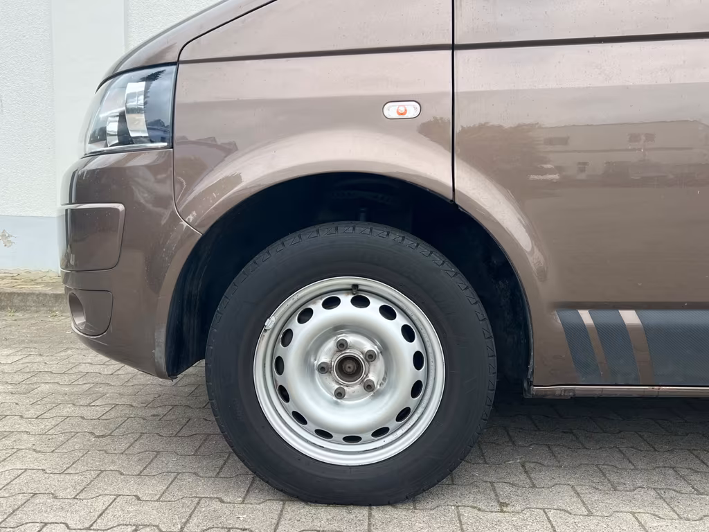 Volkswagen T5 Caravelle