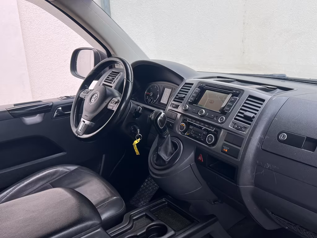 Volkswagen T5 Caravelle