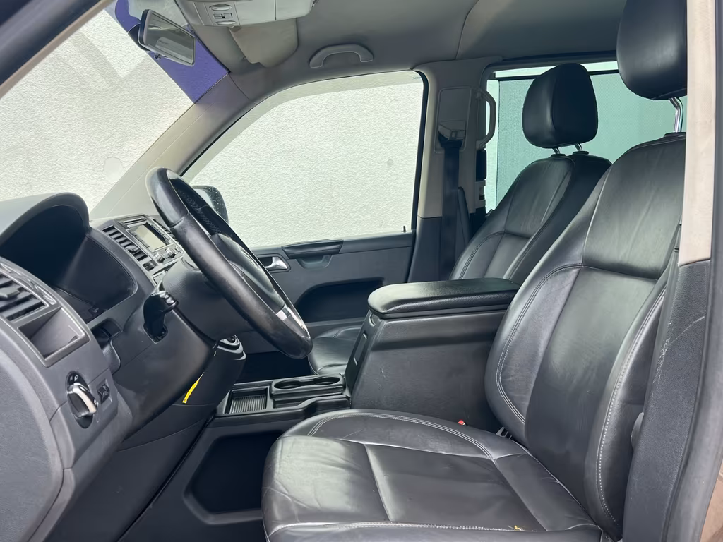 Volkswagen T5 Caravelle