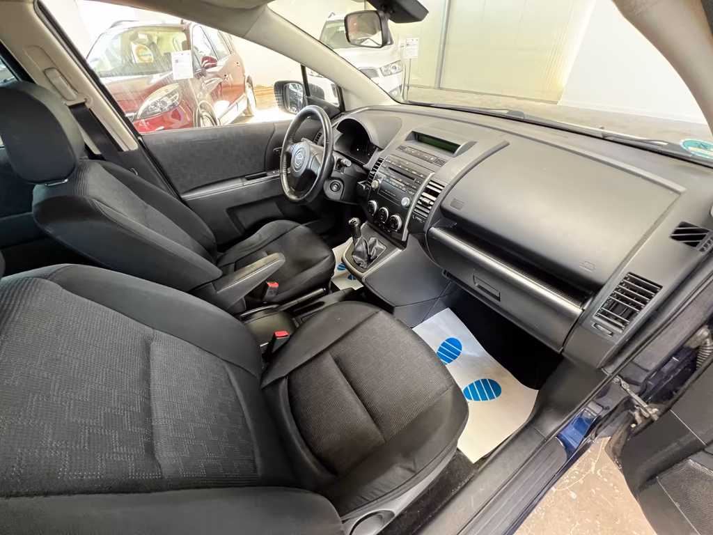 Mazda 5