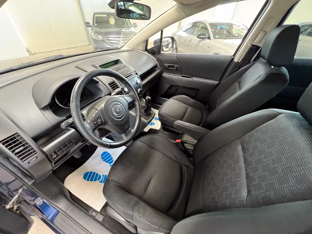 Mazda 5