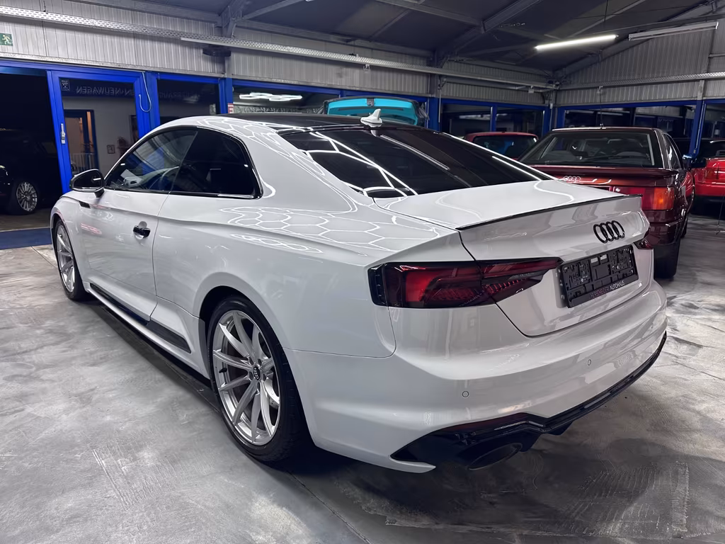 Audi RS5