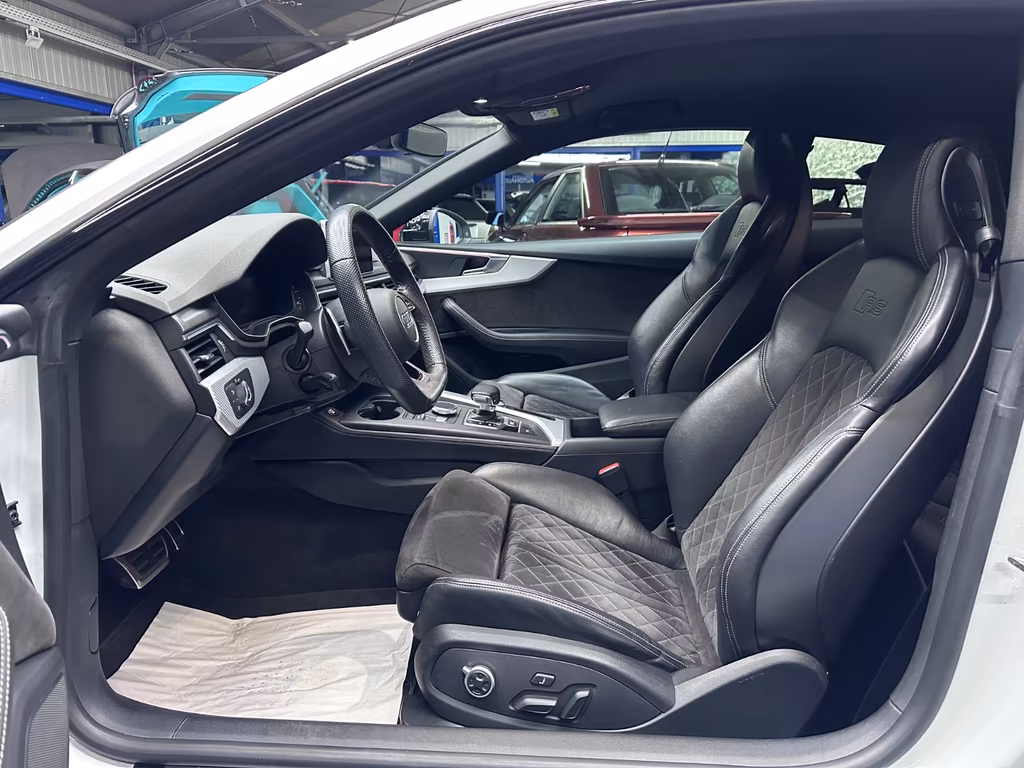Audi RS5