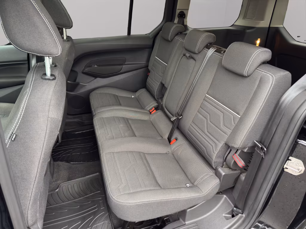 Ford Grand Tourneo