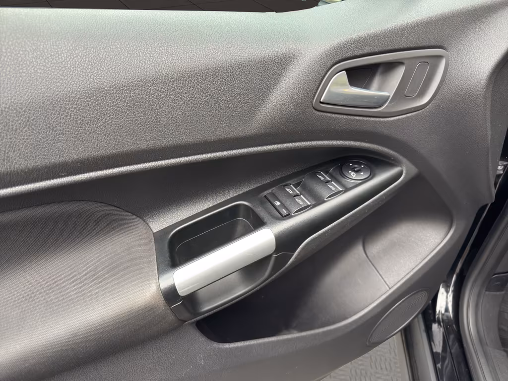 Ford Grand Tourneo