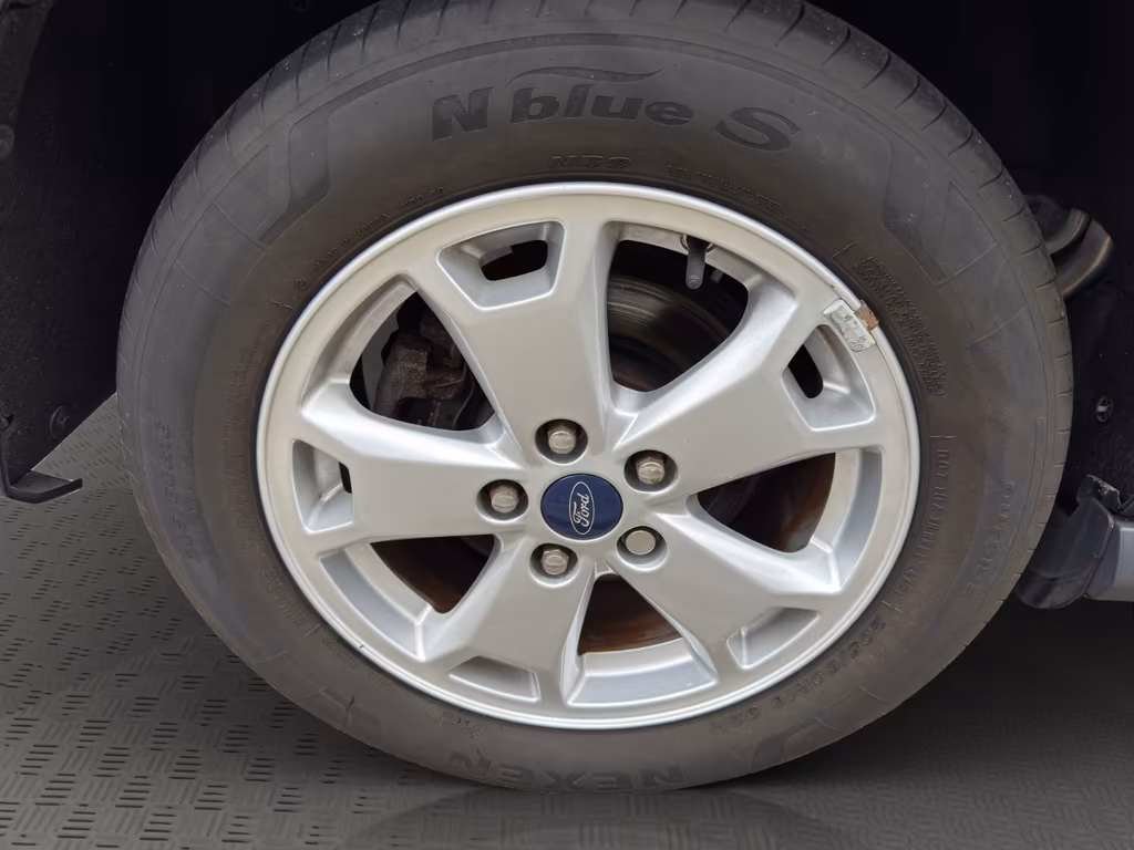 Ford Grand Tourneo