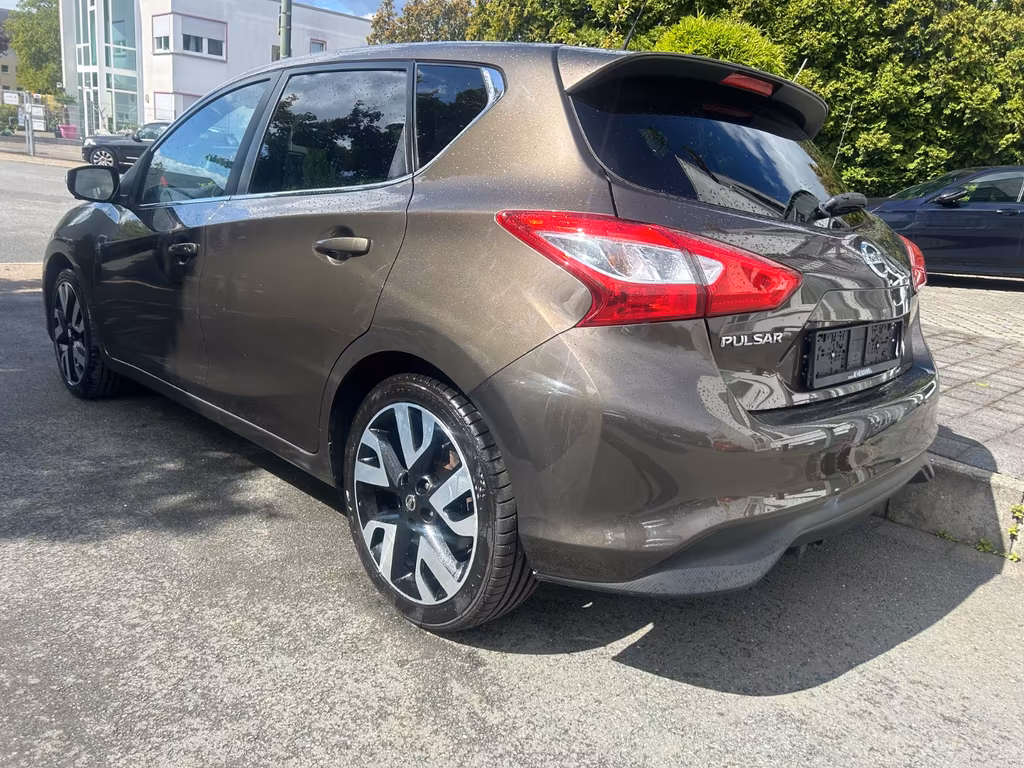 Nissan Pulsar