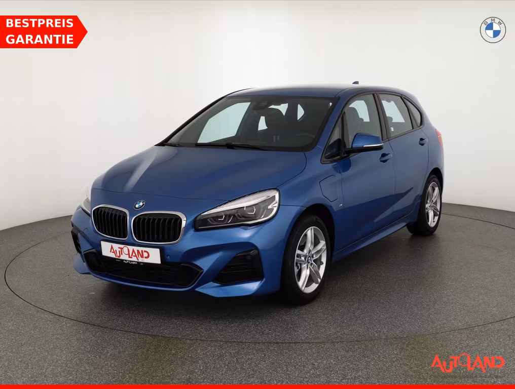 BMW 225