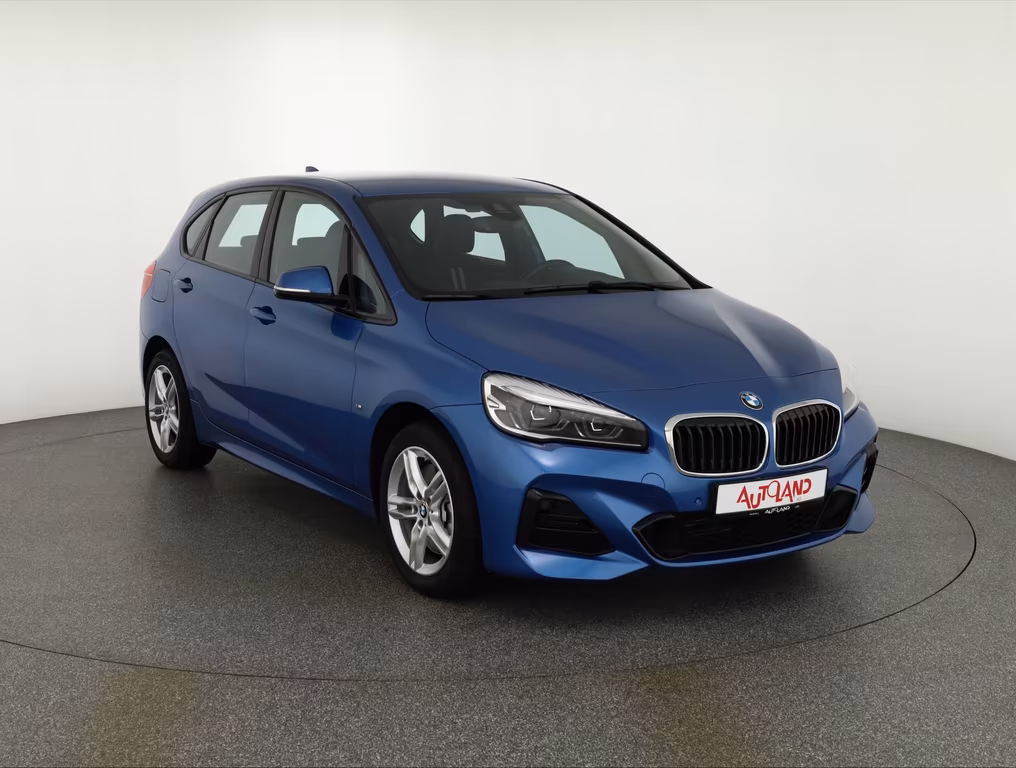 BMW 225