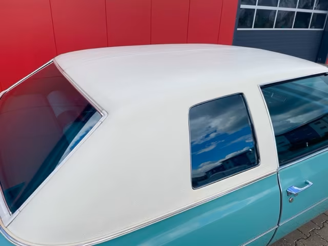 Cadillac Deville