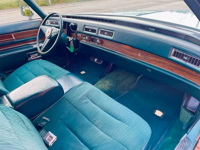 Cadillac Deville