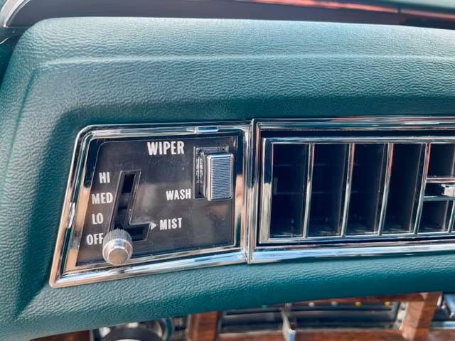 Cadillac Deville