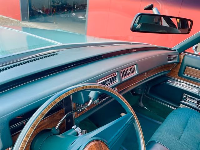 Cadillac Deville