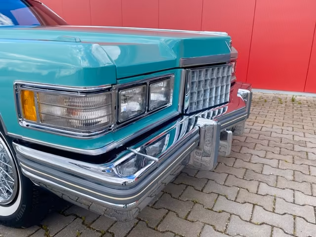 Cadillac Deville