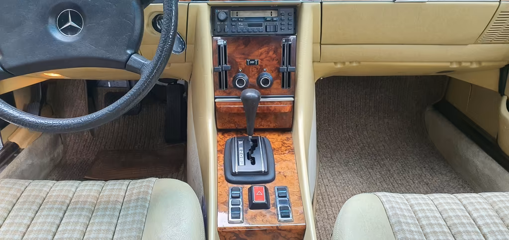 Mercedes-Benz SLC 280