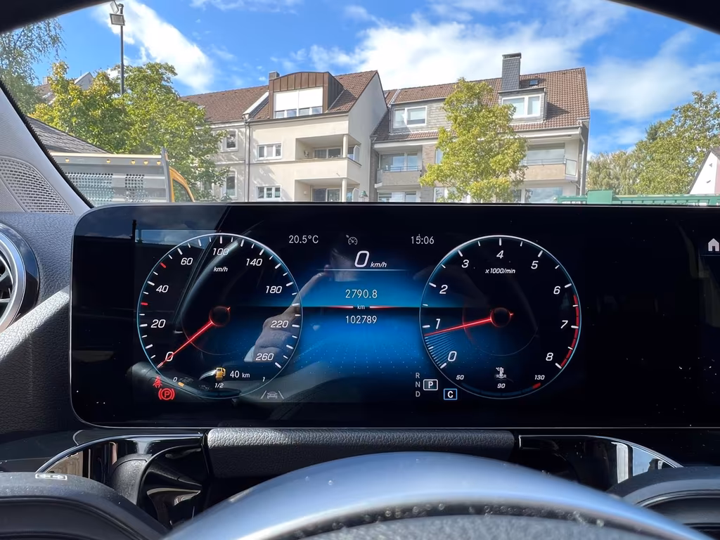 Mercedes-Benz GLA 180