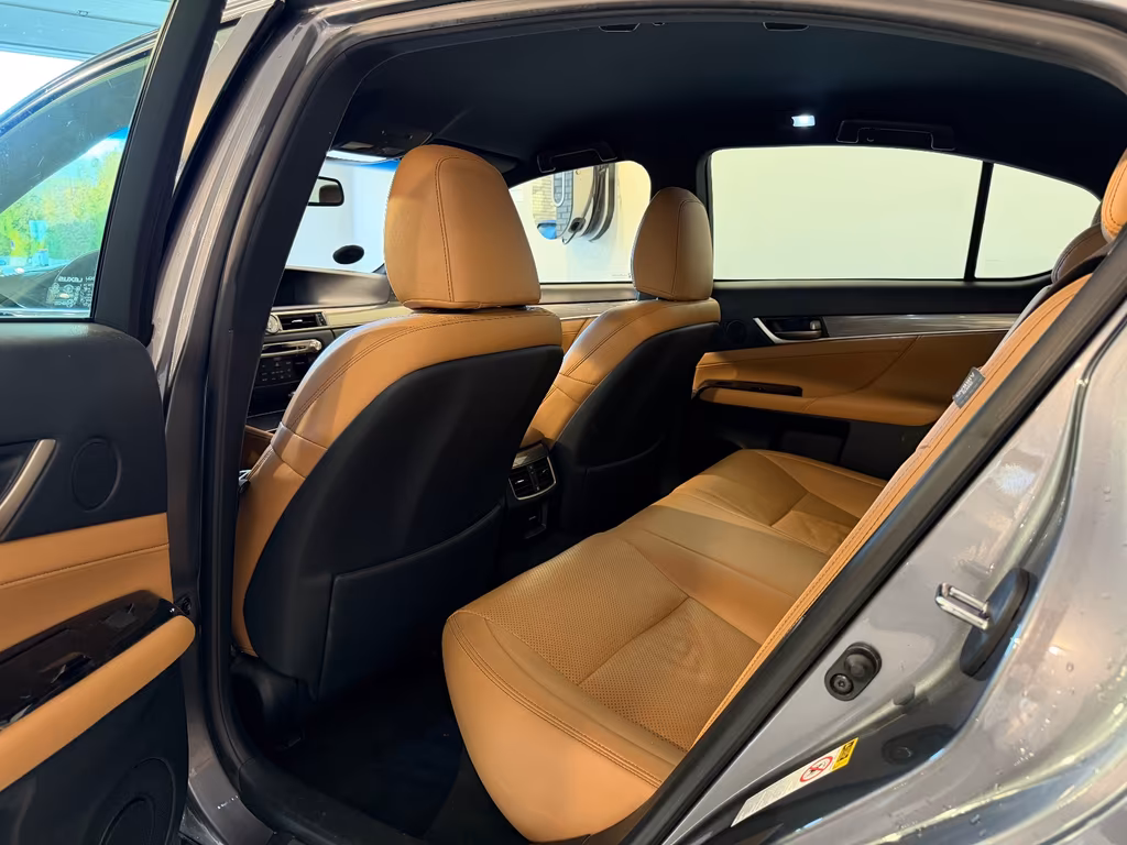 Lexus GS 450