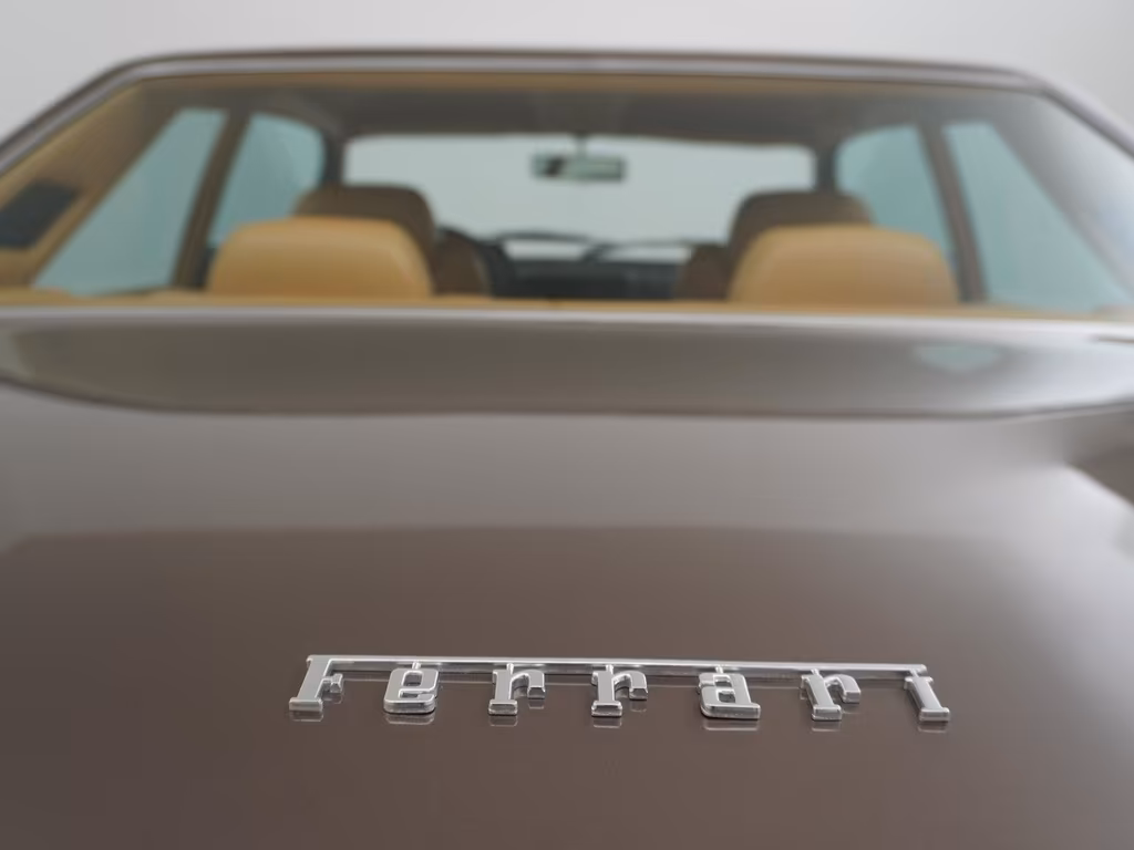Ferrari 412