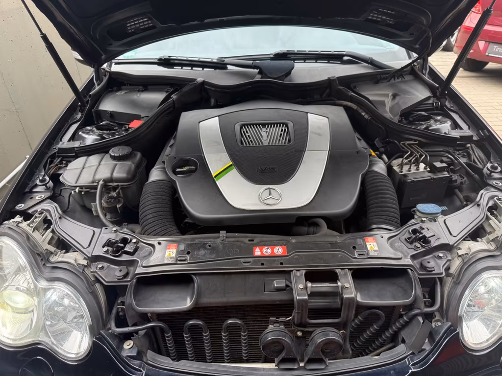 Mercedes-Benz C 230