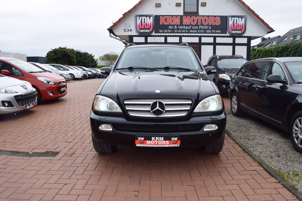 Mercedes-Benz ML 400