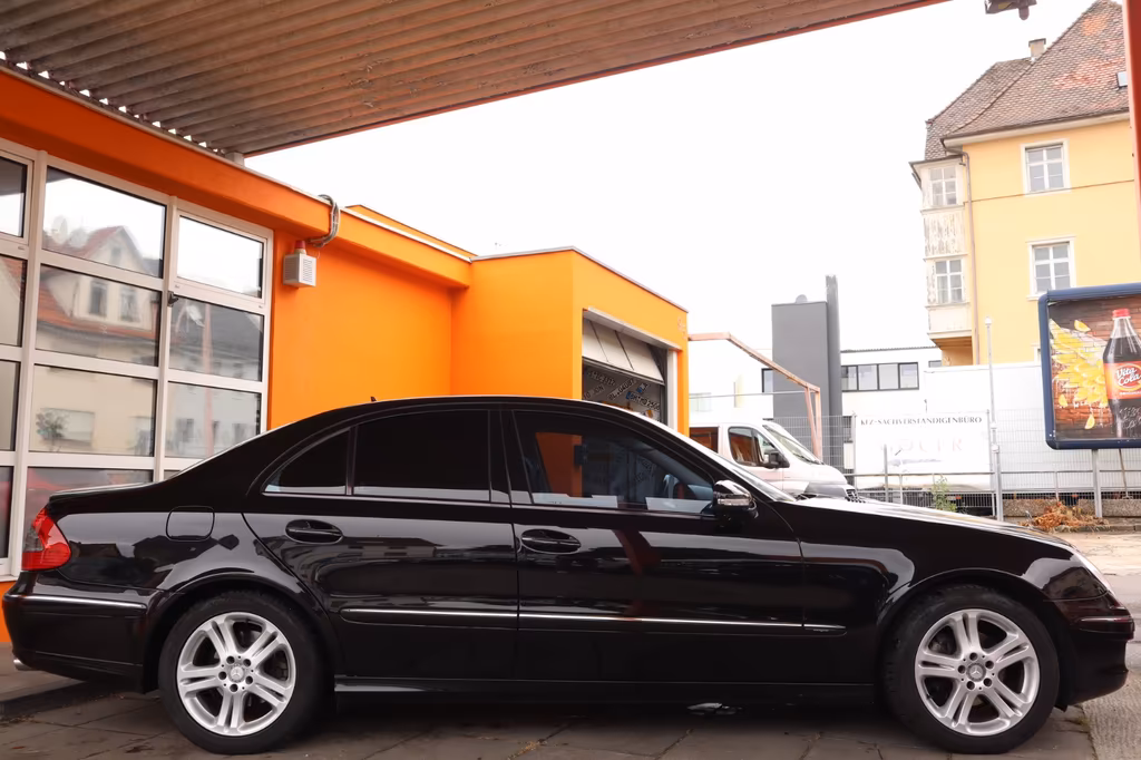 Mercedes-Benz E 280