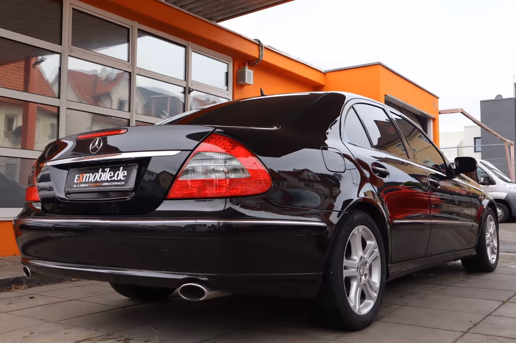 Mercedes-Benz E 280