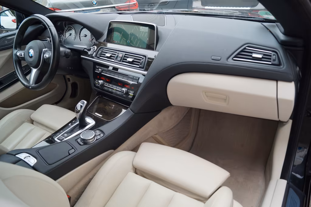 BMW 650