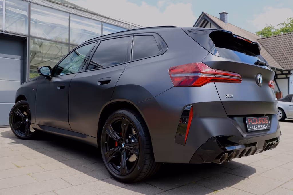BMW X3 M50