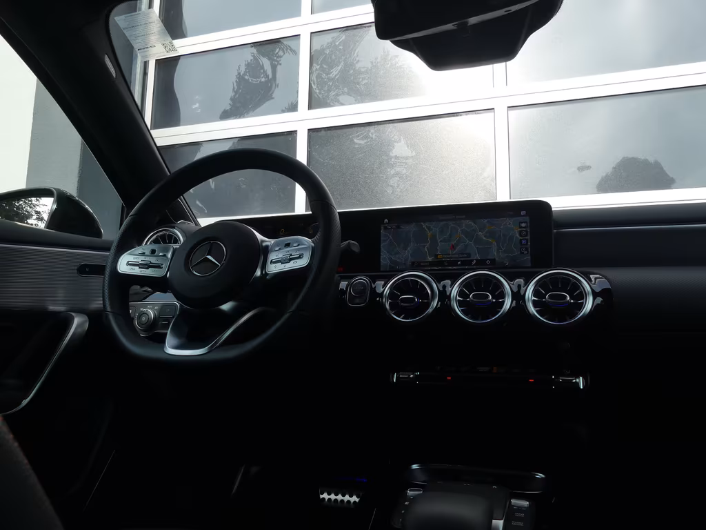 Mercedes-Benz A 35 AMG