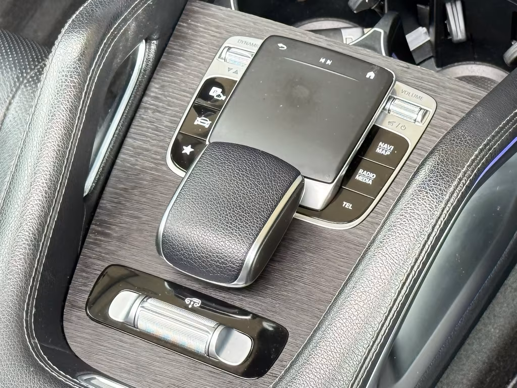 Mercedes-Benz GLS 400