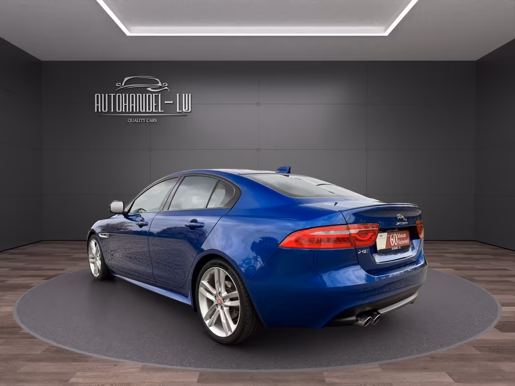 Jaguar XE