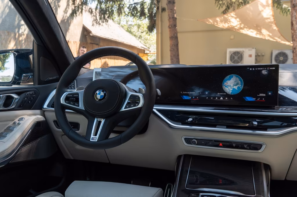 BMW X7 M60