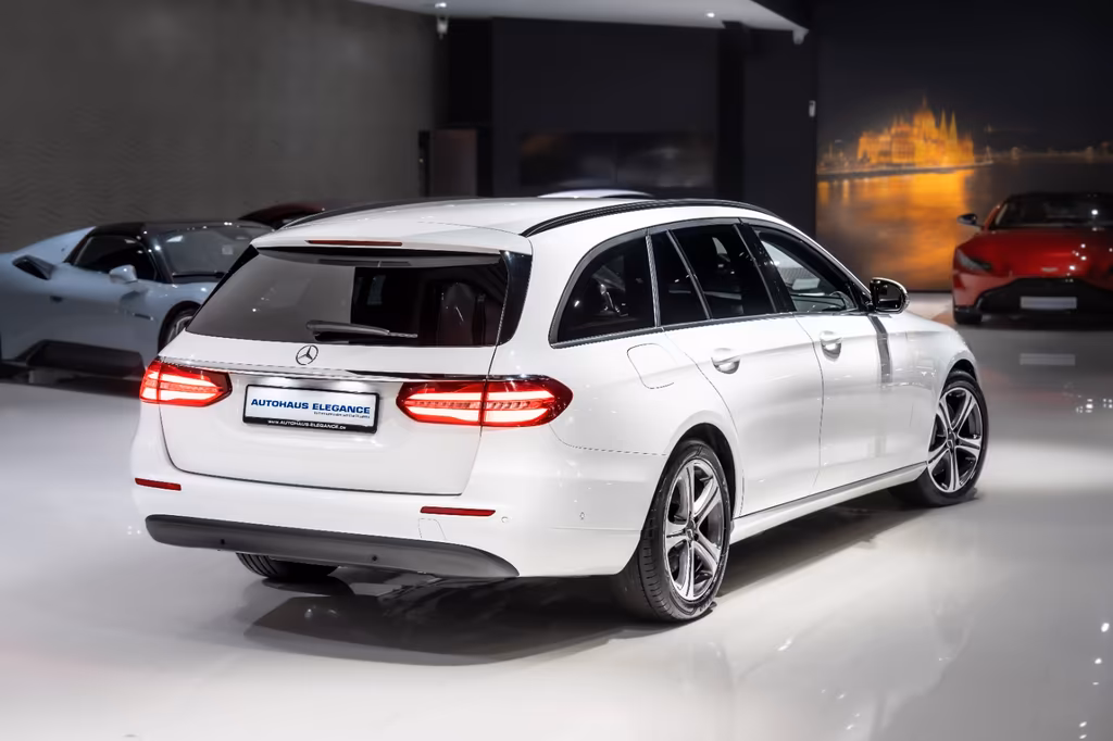 Mercedes-Benz E 400