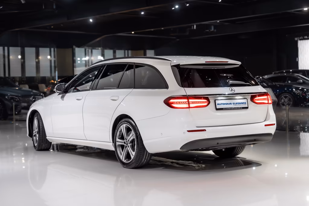 Mercedes-Benz E 400