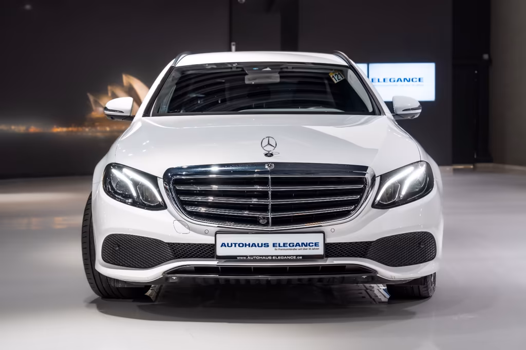 Mercedes-Benz E 400