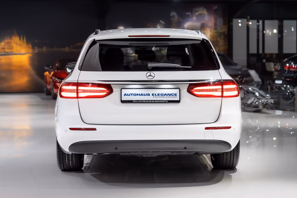 Mercedes-Benz E 400