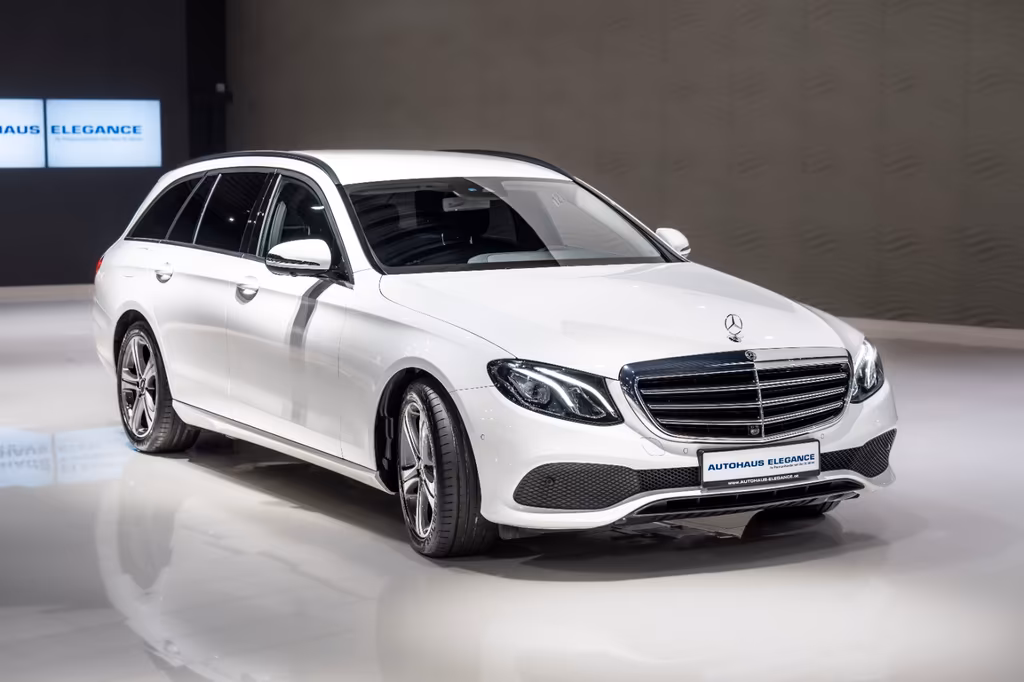 Mercedes-Benz E 400