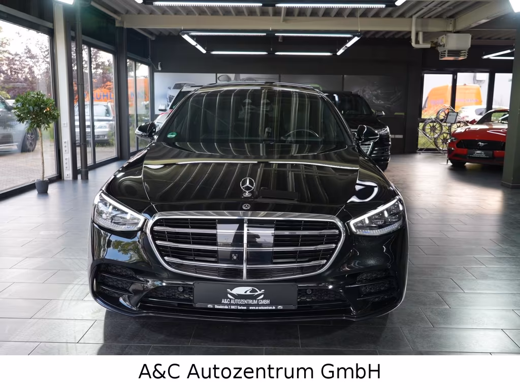 Mercedes-Benz S 400