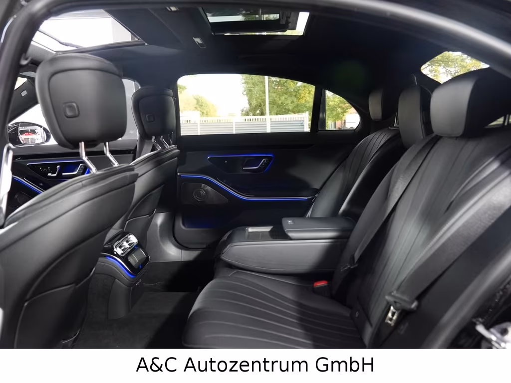 Mercedes-Benz S 400