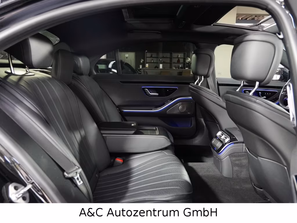 Mercedes-Benz S 400